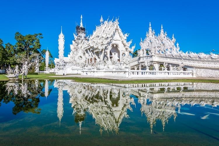 Chùa Trắng (Wat Rong Khun) atoz tour