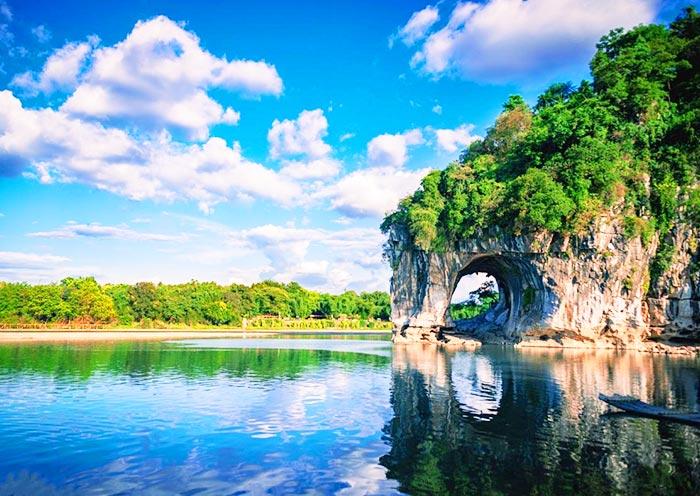 Núi Vòi Voi (Elephant Trunk Hill – Quế Lâm)_ ATOZ TOUR