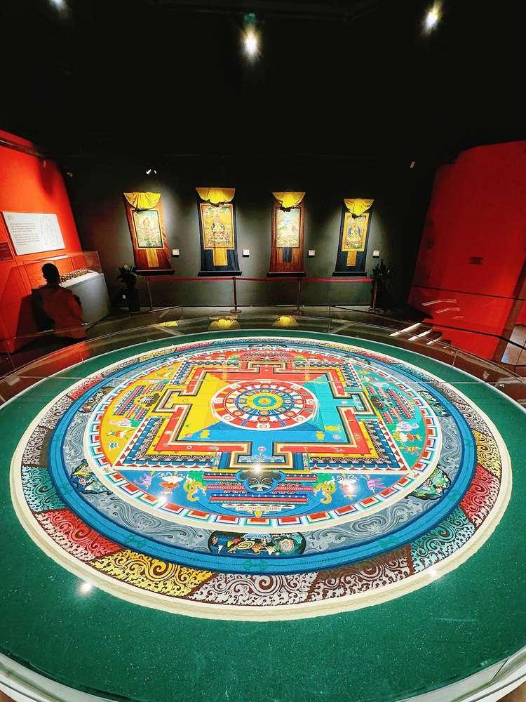 Cửu Sắt Đàn Thành Atoz tour