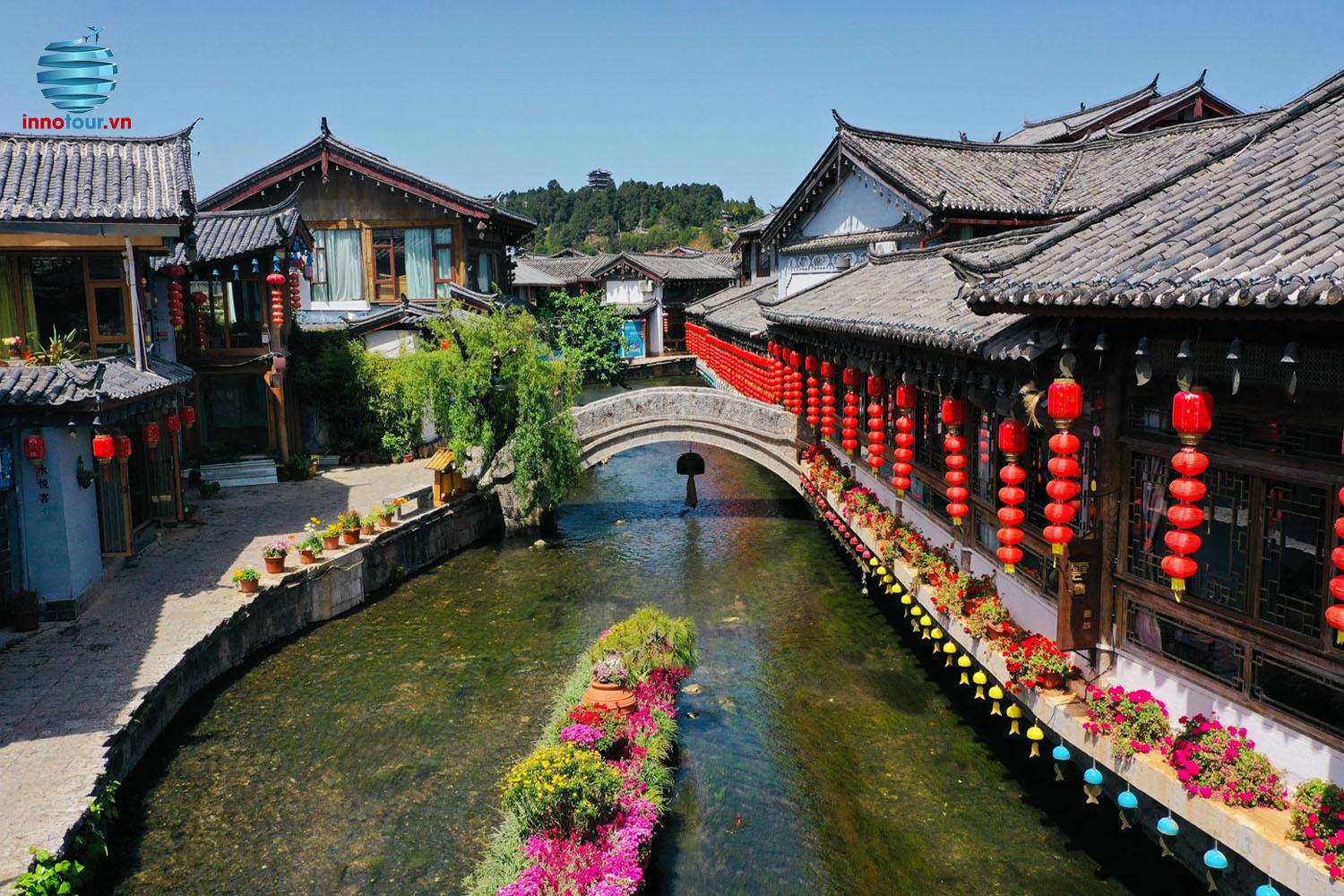 Thành cổ Lệ Giang ATOZ TOUR