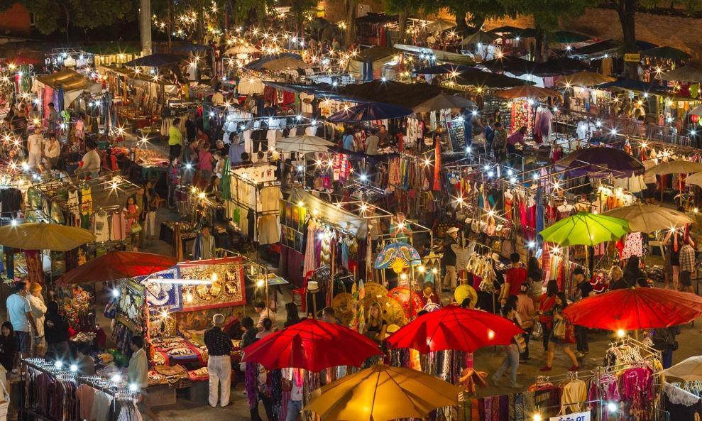 Khám phá chợ đêm Bazaar (Chiang Mai Night Bazaar) atoz tour