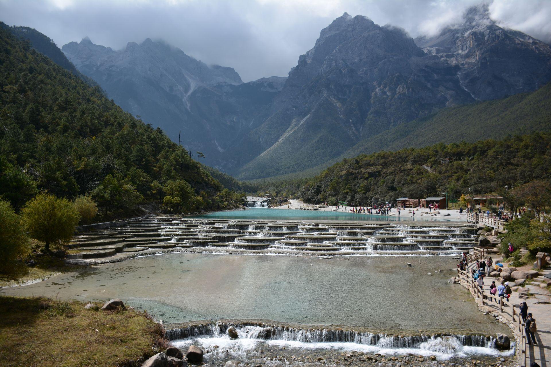 Bạch Thủy Hà ATOZ TOUR