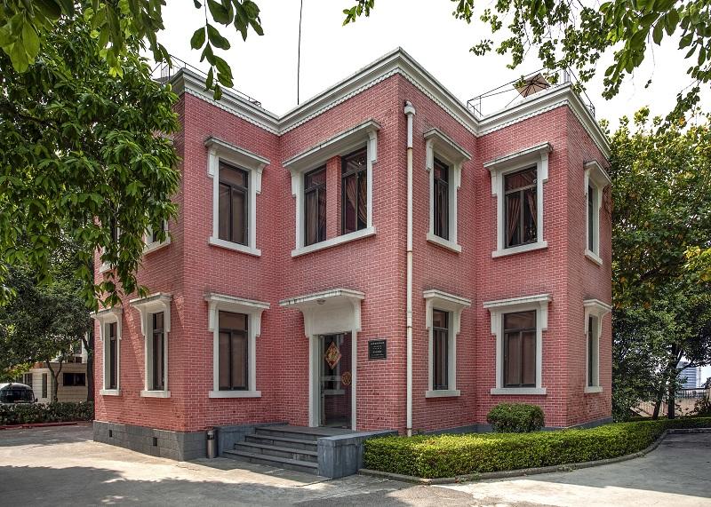 Nhà tưởng niệm Hồ Chí Minh ATOZ TOUR