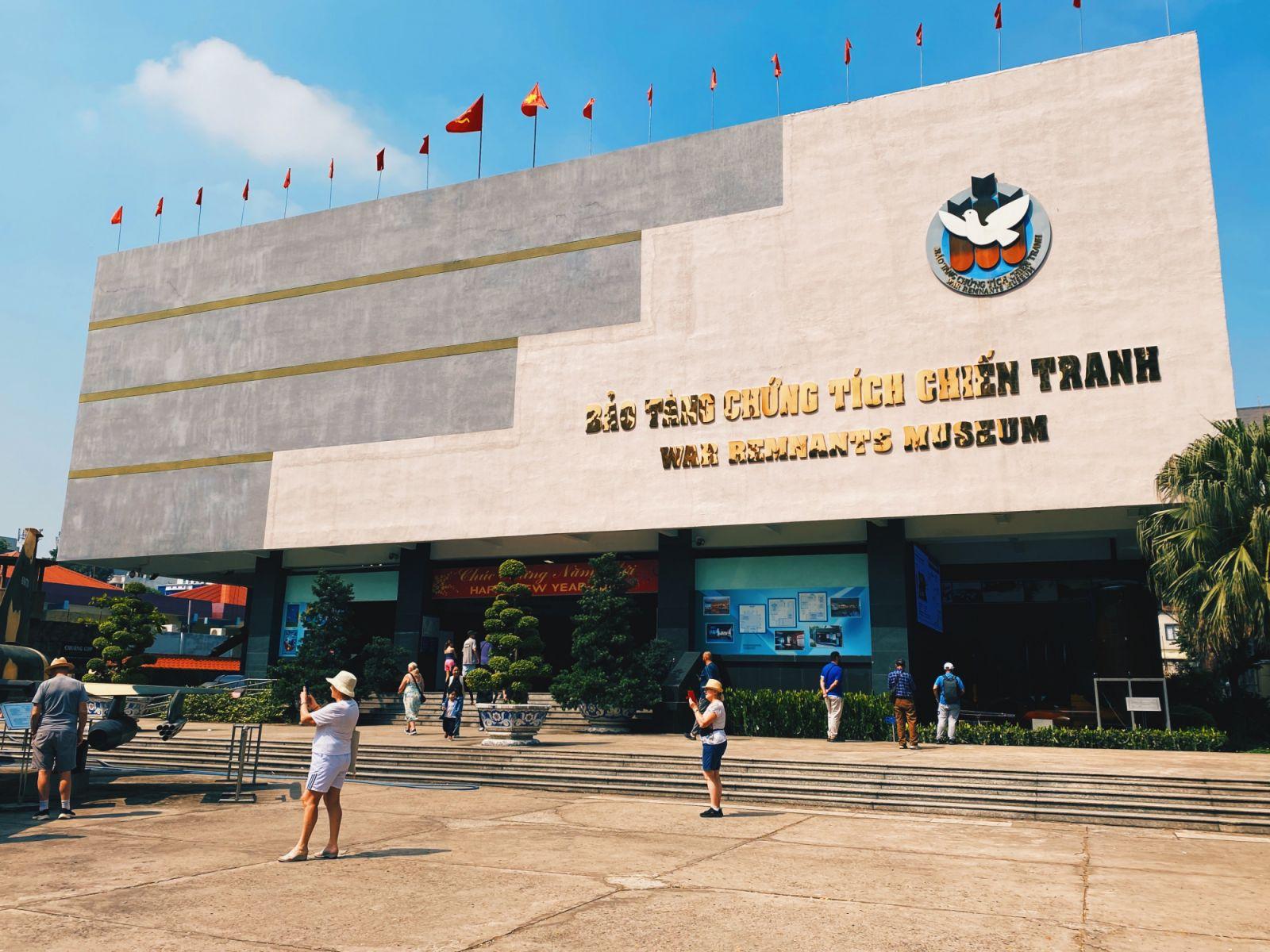 Bảo tàng Chứng tích Chiến tranh Atoz tour