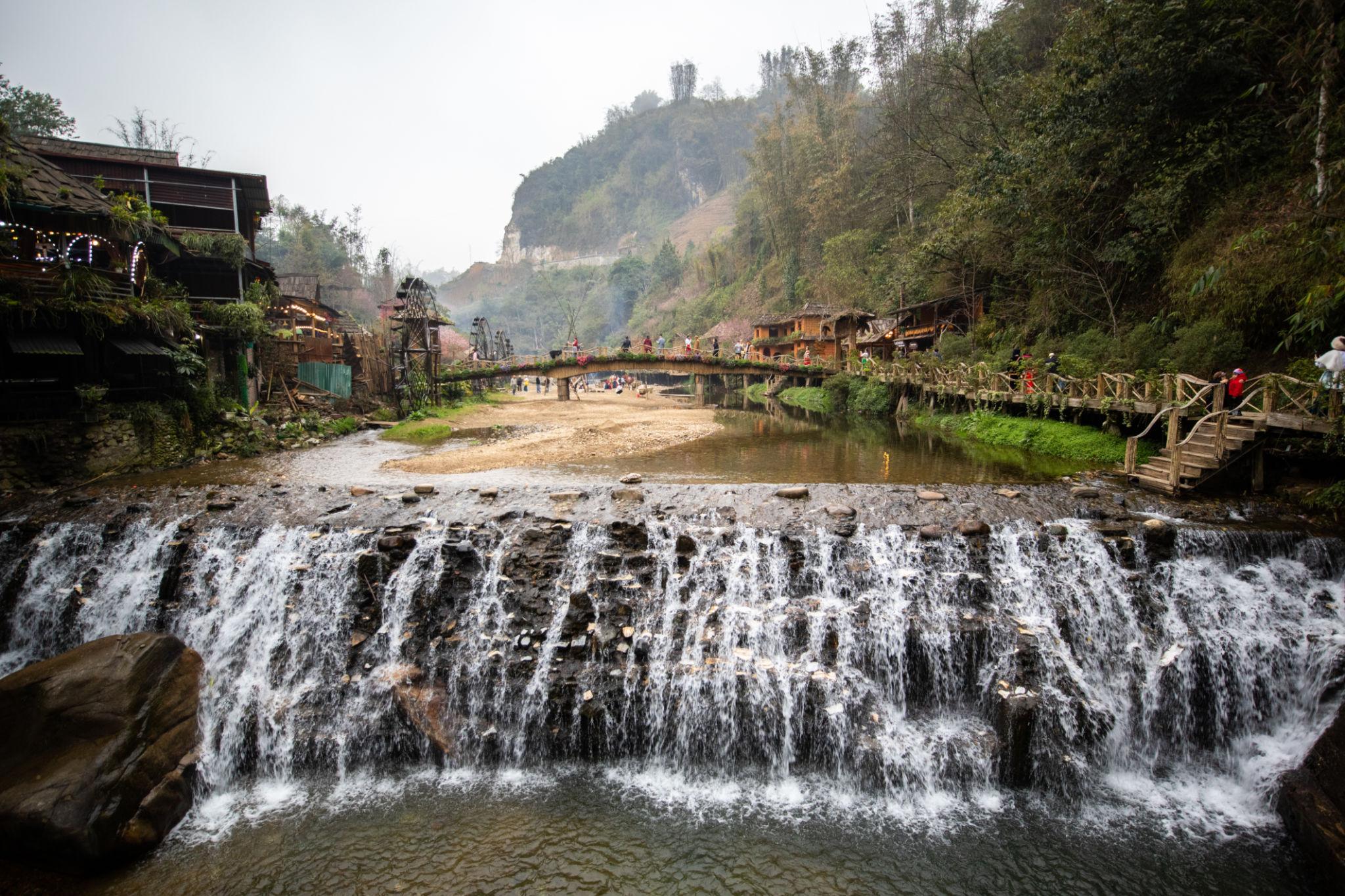 Bản Cát Cát atoz tour