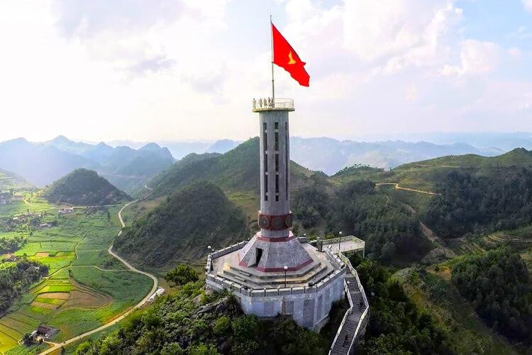 Cột cờ Lũng Cú atoz tour